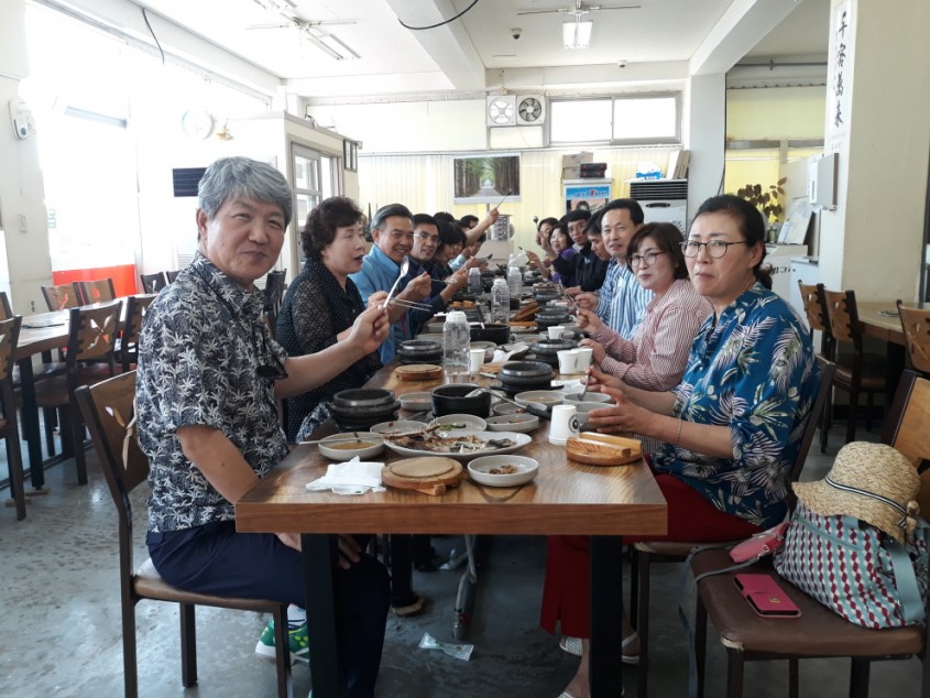 afa55cac3ea45e3cf39043ae6cc3d229_1528855020_2365.jpg